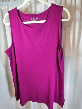Chico's Magenta Sleeveless Scoop Neck Tank